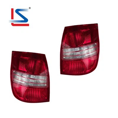 1998 1999 2000 2001 2002 2003 TOYOTA NADIA SXN10 H13 Âge Type Nadir ACN10 SXN15 Feu arrière 44-46 81560-44100